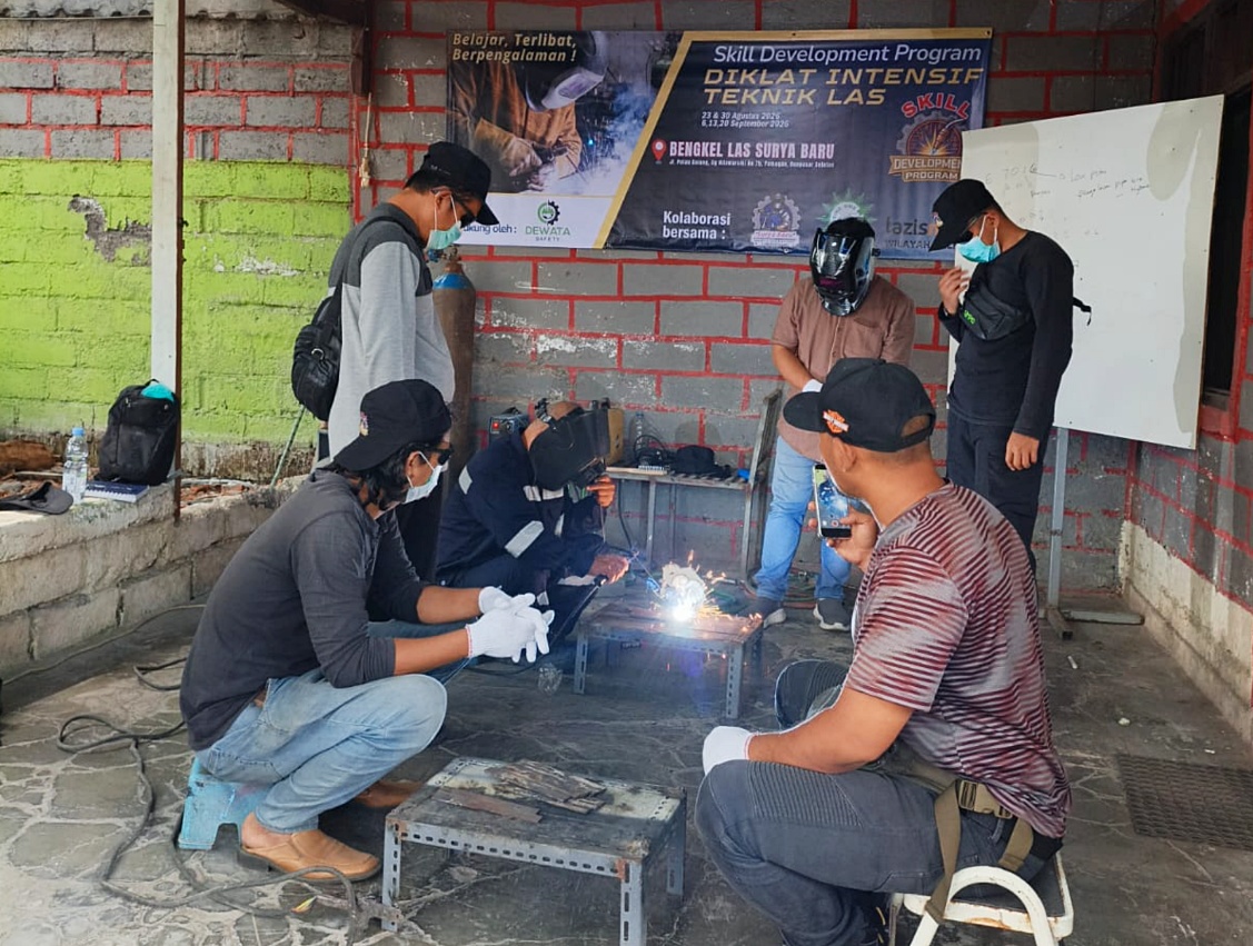 Lazismu dan Bina UMK PCM Denpasar Selatan Gelar Pelatihan dan Keterampilan Welder
