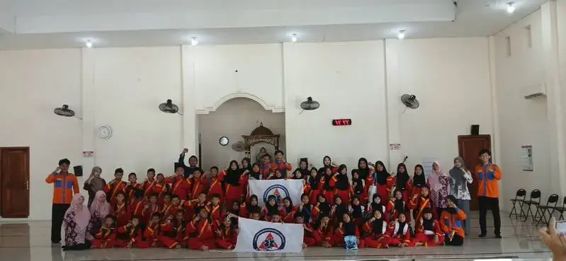 UMDC Umla Ajak Siswa SD Muhammadiyah 1 Turi Belajar Siaga Bencana hingga Simulasi Gempa