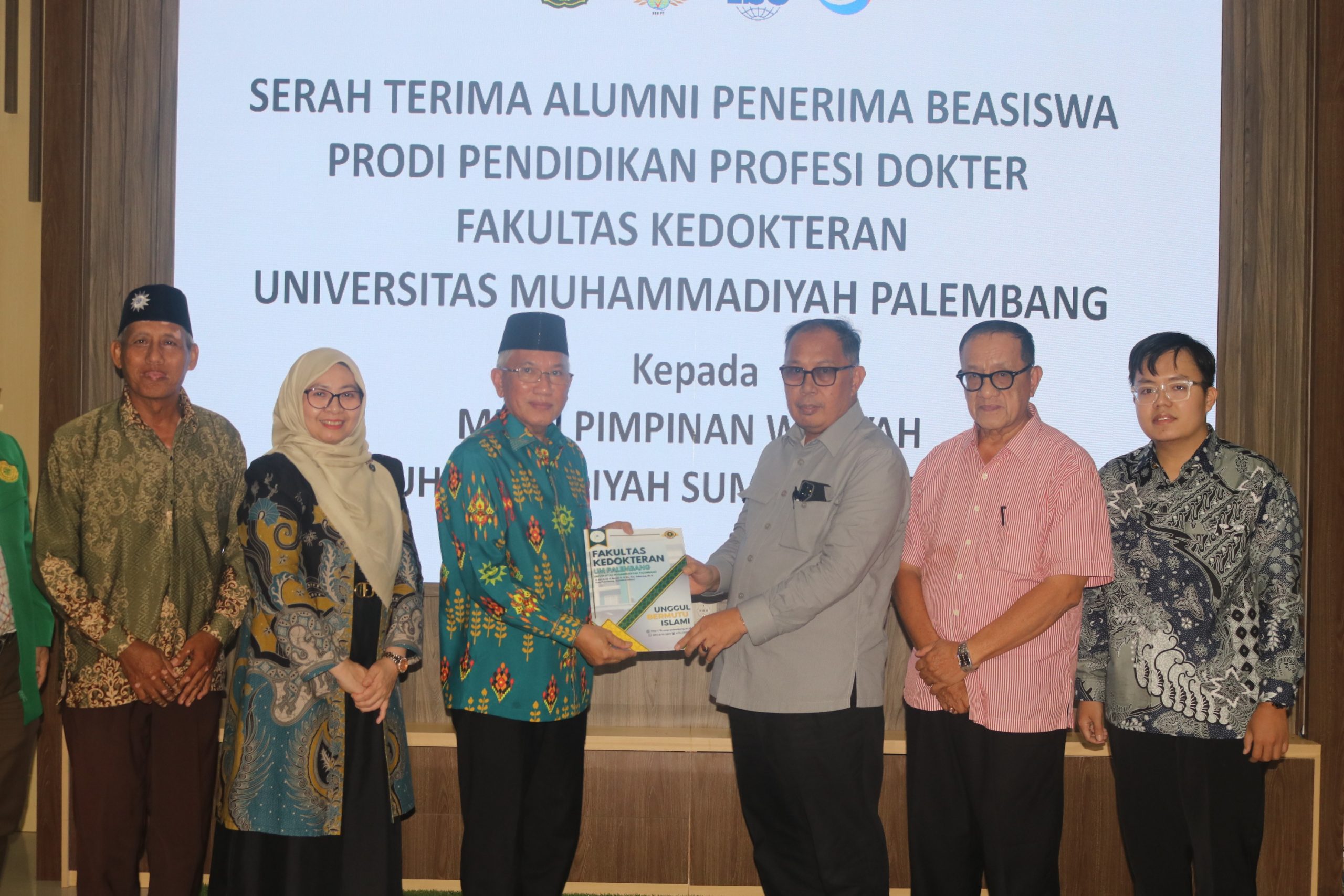 Alumni Penerima Beasiswa Kedokteran UM Palembang Siap Mengabdi 2 Tahun di Klinik Muhammadiyah Muara Padang