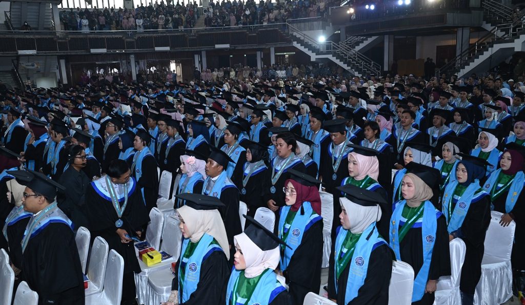 561 Wisudawan UMBJM Dikukuhkan pada Wisuda Semester Genap 2025/2026