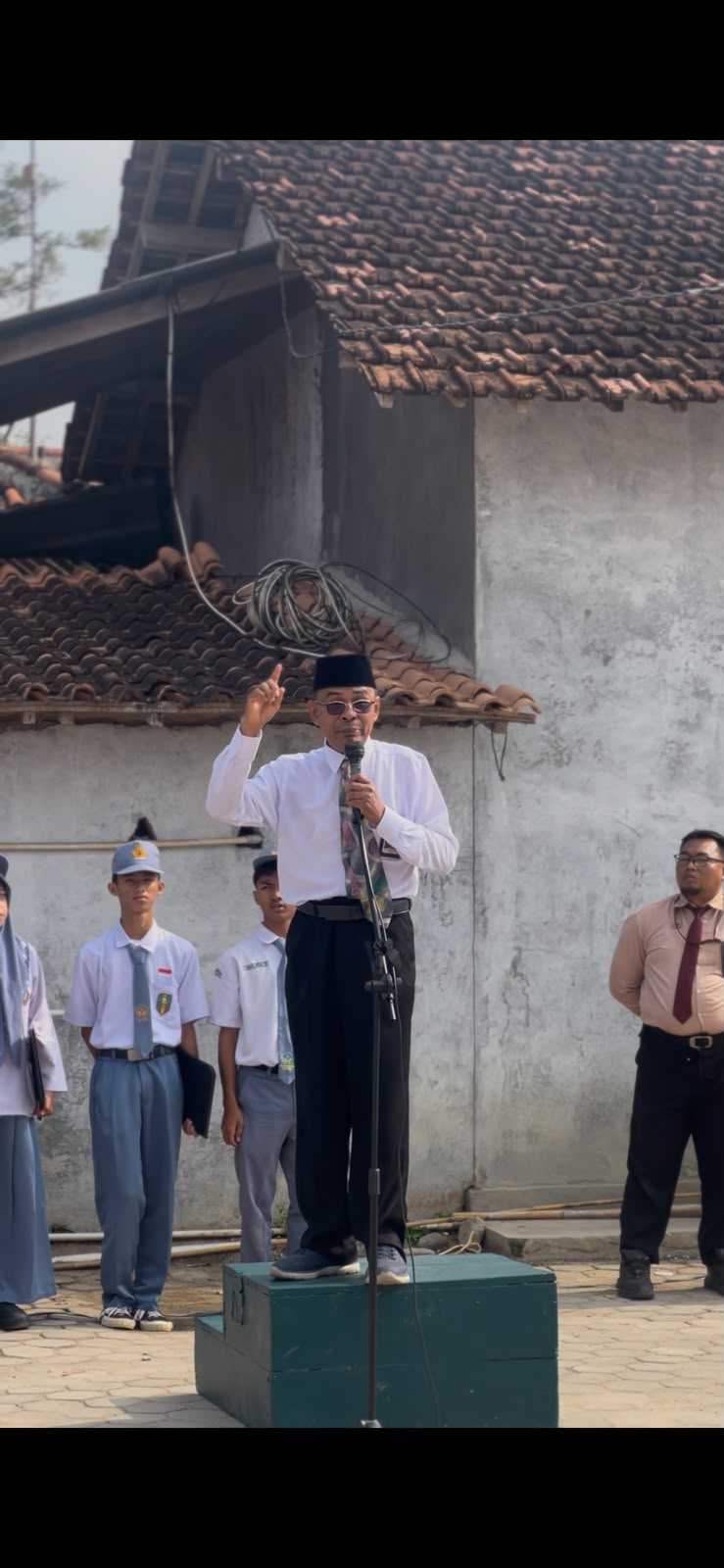 Rektor UMKO Motivasi Siswa SMK Muhammadiyah Abung Semuli, Bangun Karakter dan Interaksi Sosial Positif