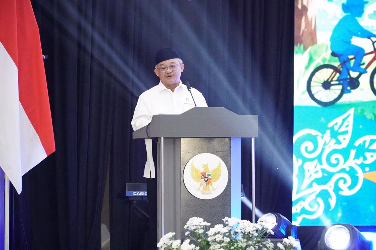 Menteri PPPA Arifah Fauzi dalam agenda Gerakan Nasional Ruang Aman dan Nyaman Anak (Gernas RANA) bersama Menko PMK Pratikno serta Mendikdasm