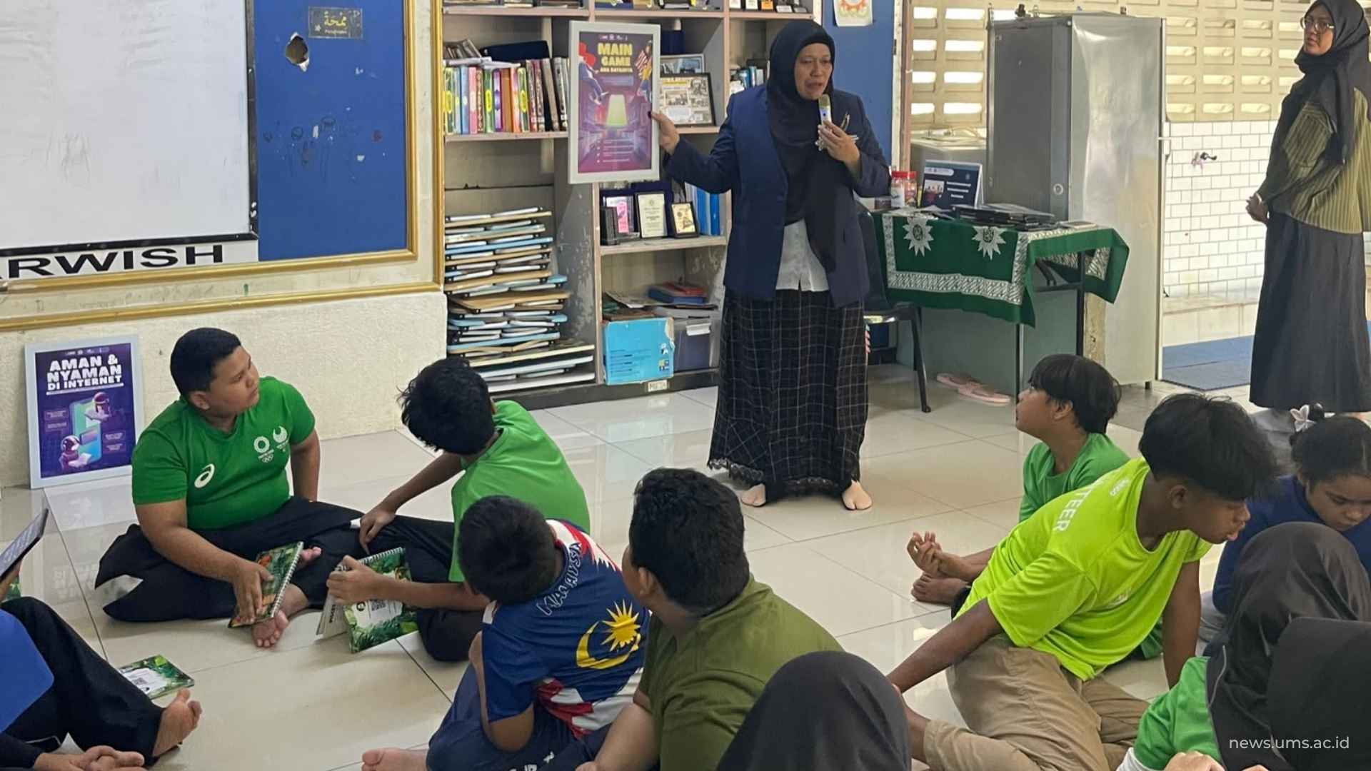 Dosen FKI UMS Terapkan AR-Magic Book untuk Penguatan Literasi Sains Anak di Malaysia
