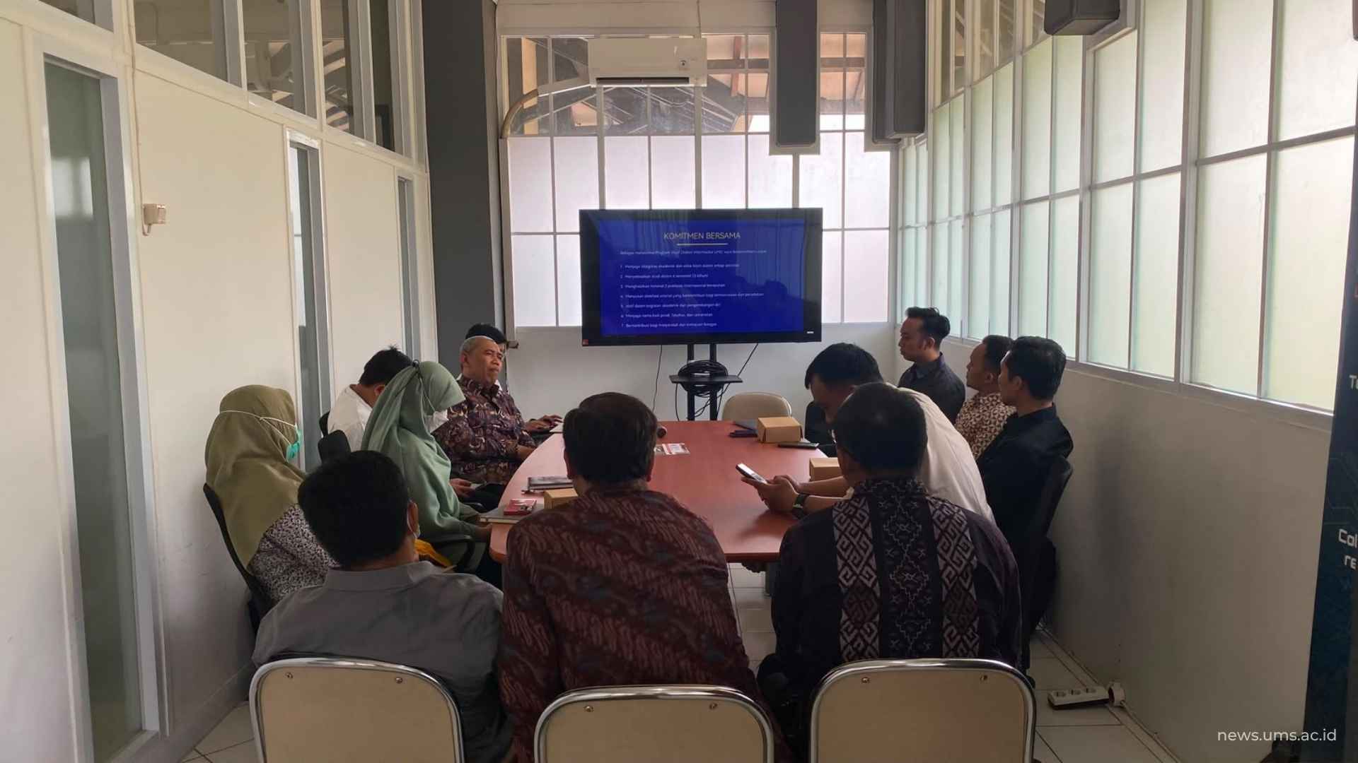 Doktor Informatika UMS Sambut 10 Mahasiswa Angkatan Pertama, Siap Ciptakan Ilmu untuk Kemanusiaan dan Peradaban