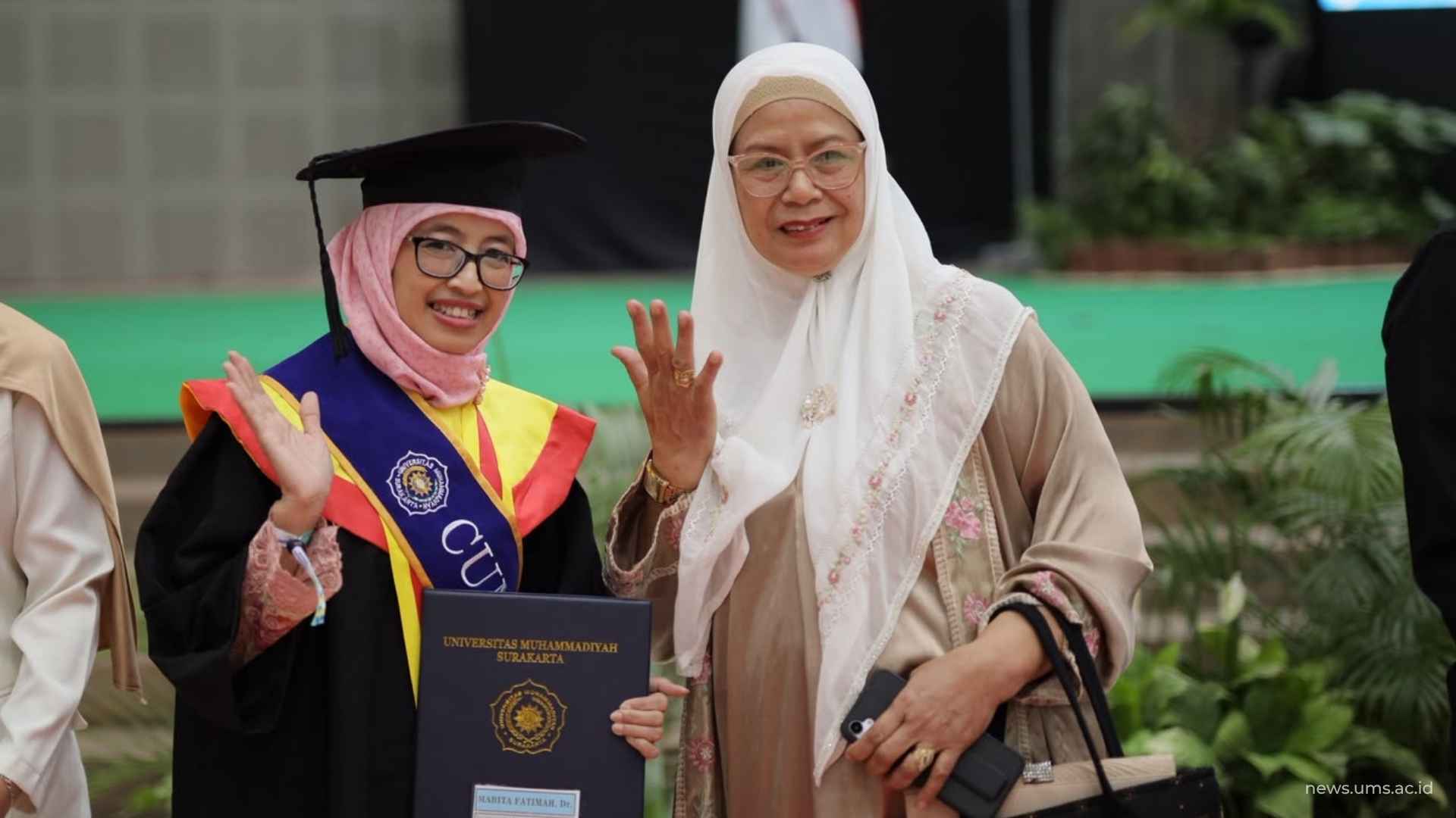 Istri Duta Besar RI untuk Kolombia Raih Gelar Doktor Ilmu Hukum di UMS