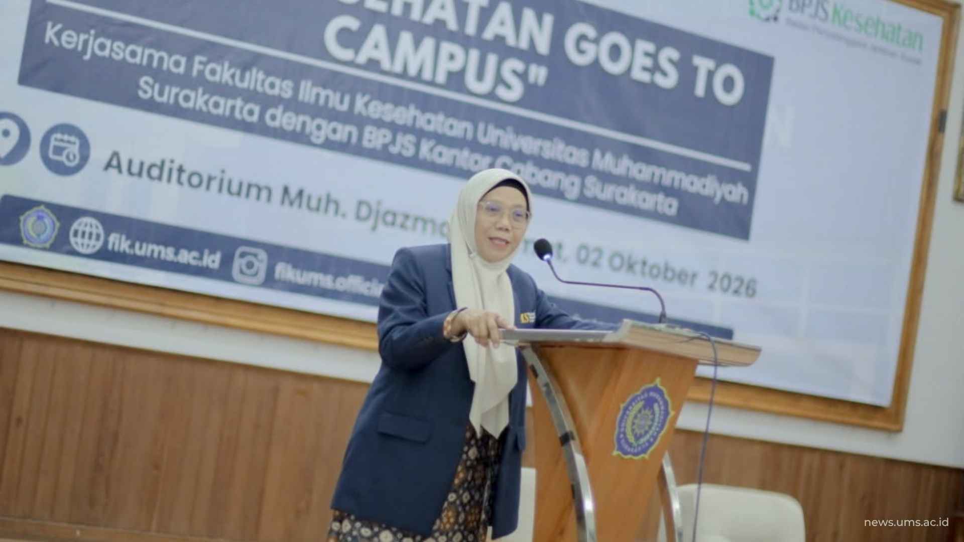 Dekan FIK UMS, Prof. Dr. Umi Budi Rahayu, S. Fis., Ftr., M. Kes.