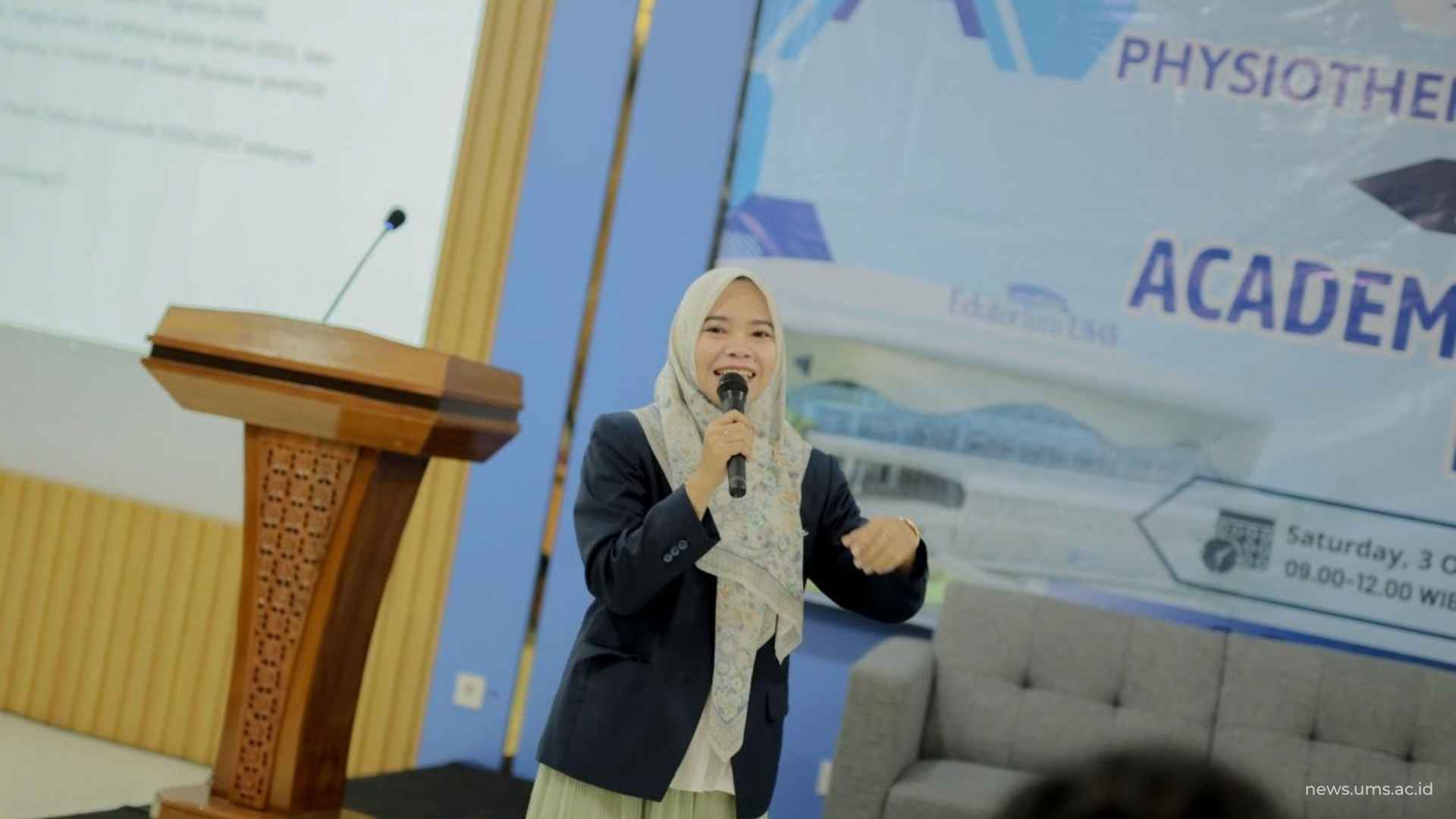 Penyampaian Materi oleh Sekprodi Fisioterapi UMS, Rinna Ainul Maghfiroh, S. Fis., Ftr., M. Sc.