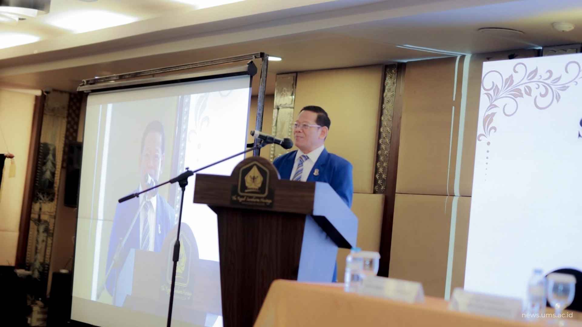 Wakil Ketua DPD PERSAGI Jawa Tengah, Florentinus Nurtitus, S. SiT., M. Gz., RD. saat memberikan pengarahan