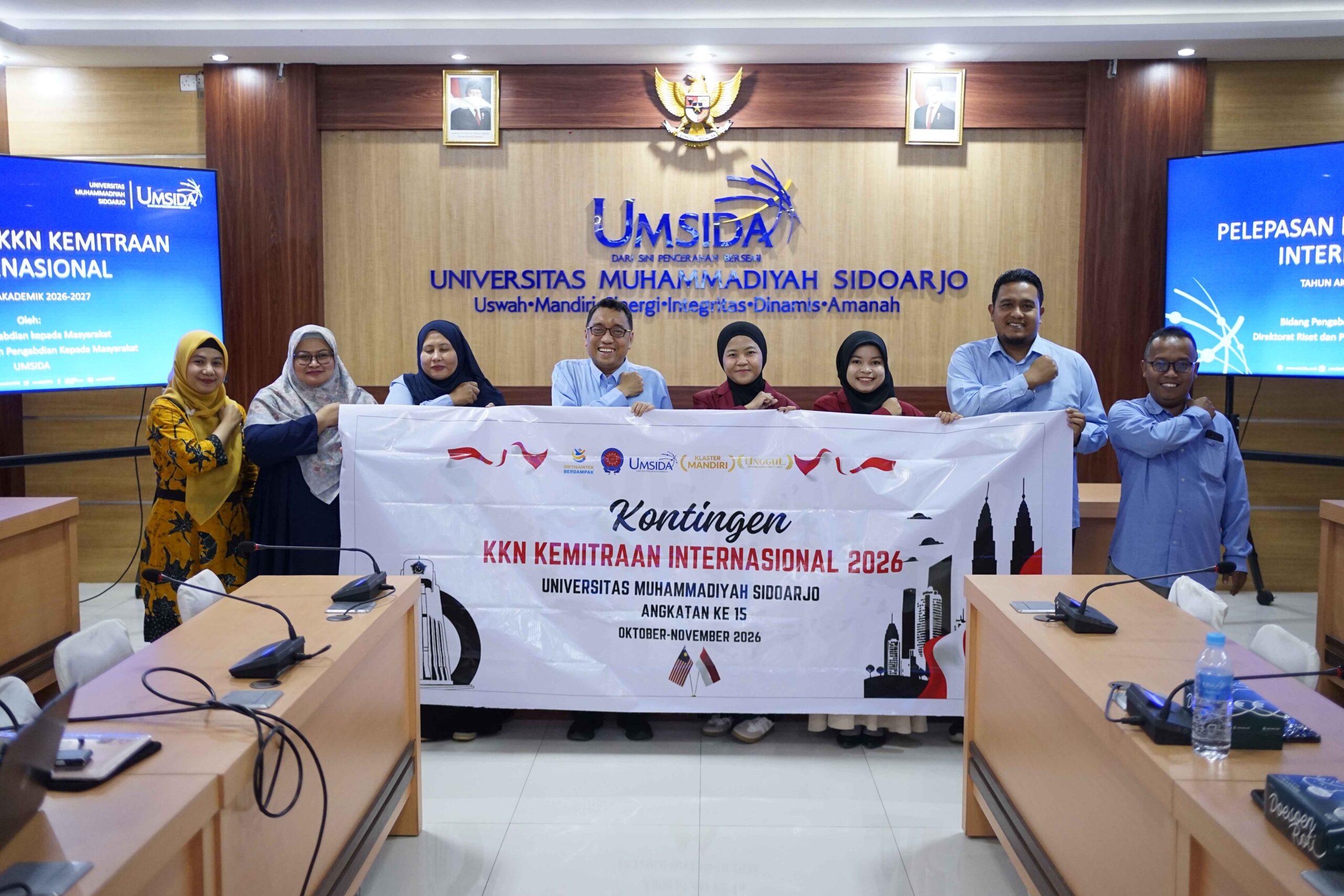 Ikuti KKN Internasional di Selangor, Umsida Berangkatkan 2 Mahasiswi