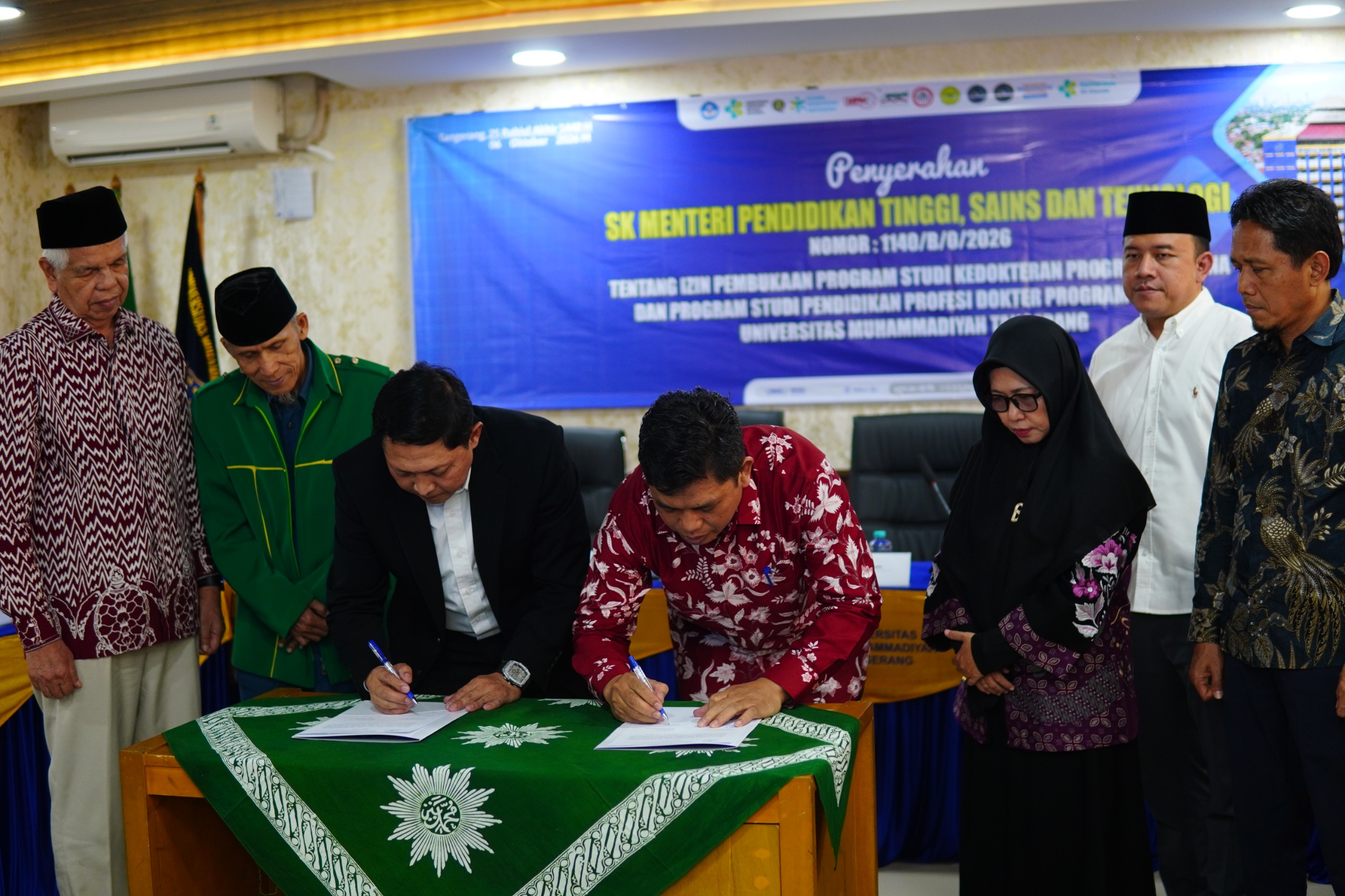 Babak Baru FK UM Tangerang, SK Izin Kedokteran dan Profesi Dokter Resmi Diserahkan LLDIKTI IV