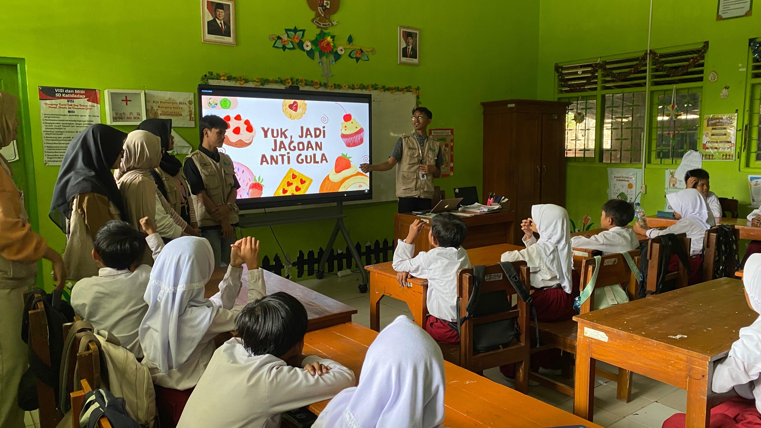 UNISA Edukasi Bahaya Gula dan Pubertas di SD