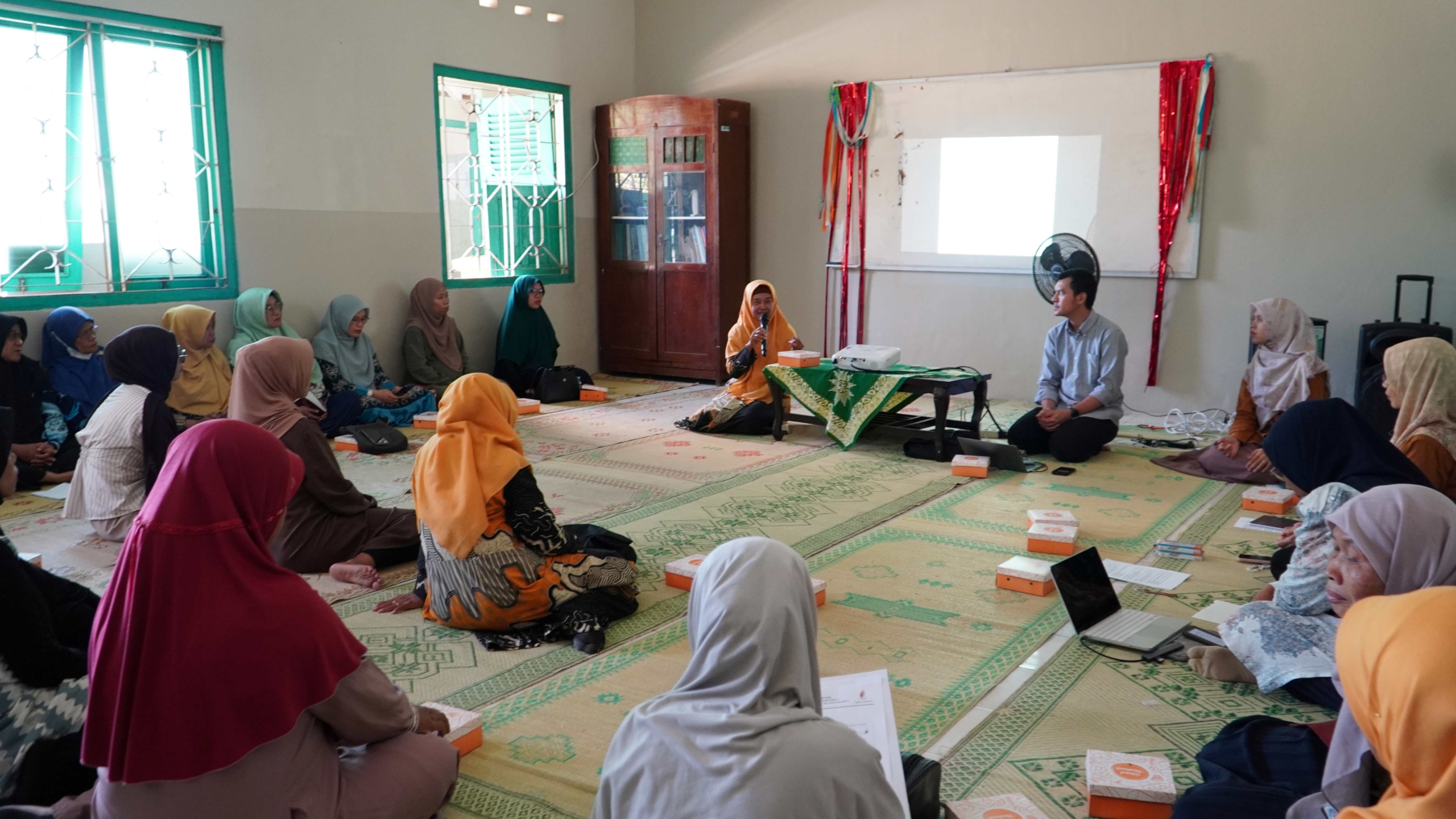 Kupas Mitos Jamu Hingga Caesar, UNISA Edukasi Bumil Kulon Progo