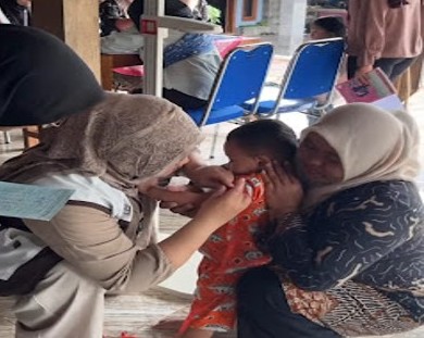 Cegah Stunting Hingga PTM, KKN UNISA Gercep Bantu Posyandu