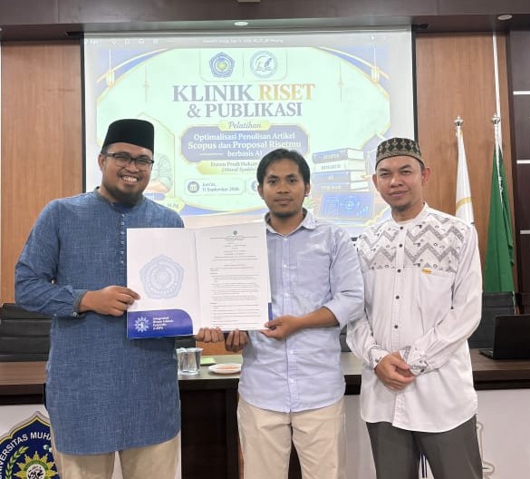 Klinik Riset Hukum Keluarga Unismuh Latih Dosen Menulis Artikel Scopus Berbantuan AI