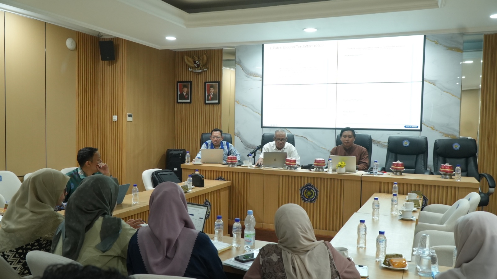 Unismuh Makassar Jadi Tuan Rumah Monev RISPRO Invitasi LPDP, Tiga Riset Berdampak Dievaluasi