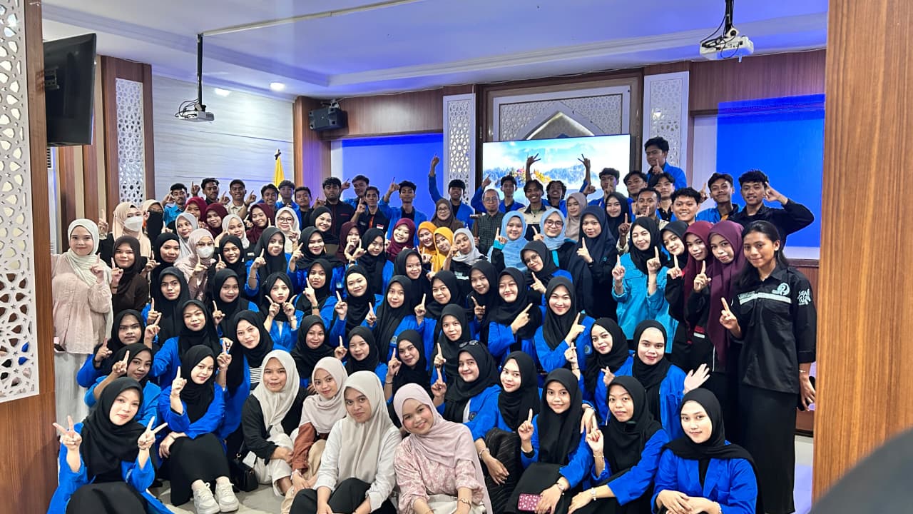 HMP PPKn Unismuh Makassar Lantik Pengurus 2026–2027, Dorong Kepemimpinan Profetik