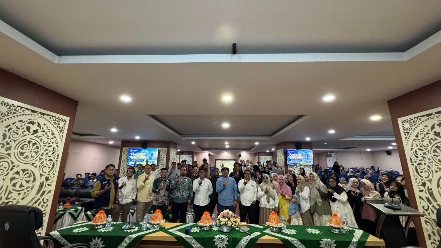 KKP-PM FISIP Unismuh Makassar Padukan Pengabdian Masyarakat dan Magang