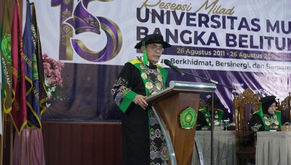 Rektor Paparkan Capaian 15 Tahun, Gubernur Beri Dukungan di Milad Unmuh Babel