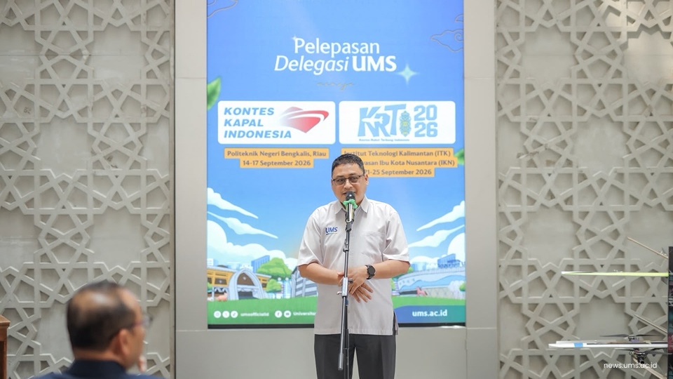 UMS Lepas Delegasi KKI dan KRTI, Dorong Mahasiswa Raih Prestasi