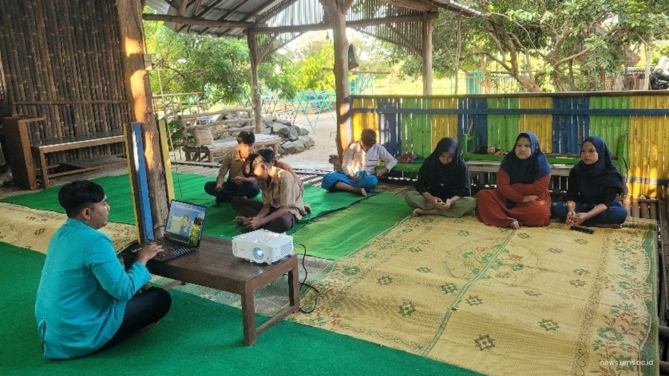 Tingkatkan Literasi Digital Anak, Tim PKM-PM Pelita Jiwa UMS Gelar Pelatihan Desain Canva “Exploring Digital Influence”
